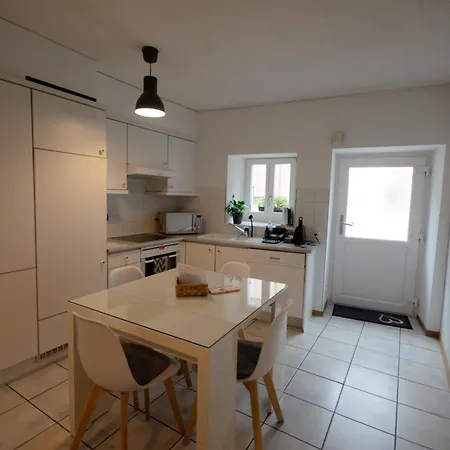 Appartement 2 Grandes Avec Balcon Cugy (Vaud)
